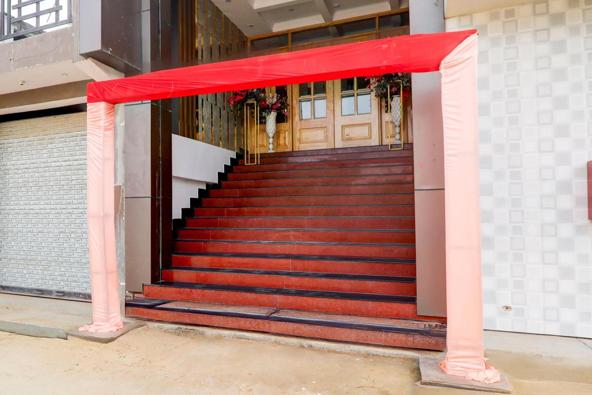 Hotel Super Townhouse Gls International Lucknow Exterior foto